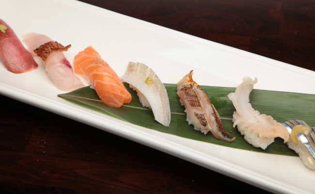 Super Deluxe Sushi Sampler(10 pcs)